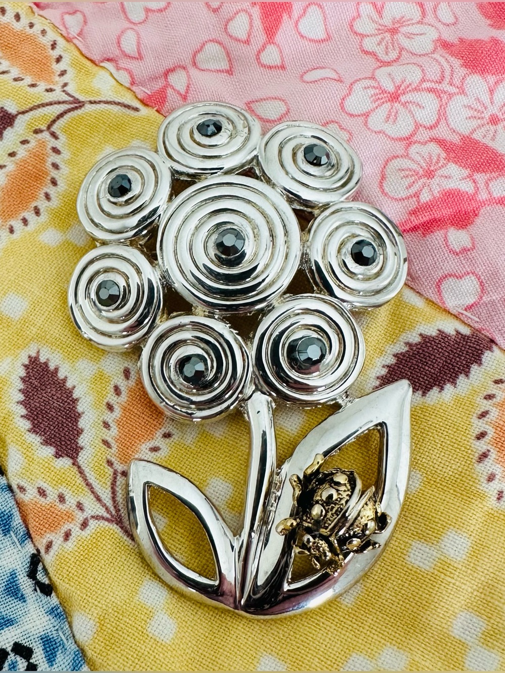 Vintage Danecraft Signed Flower Ladybug Brooch Pin Silver Gold Tone EXCELLENT